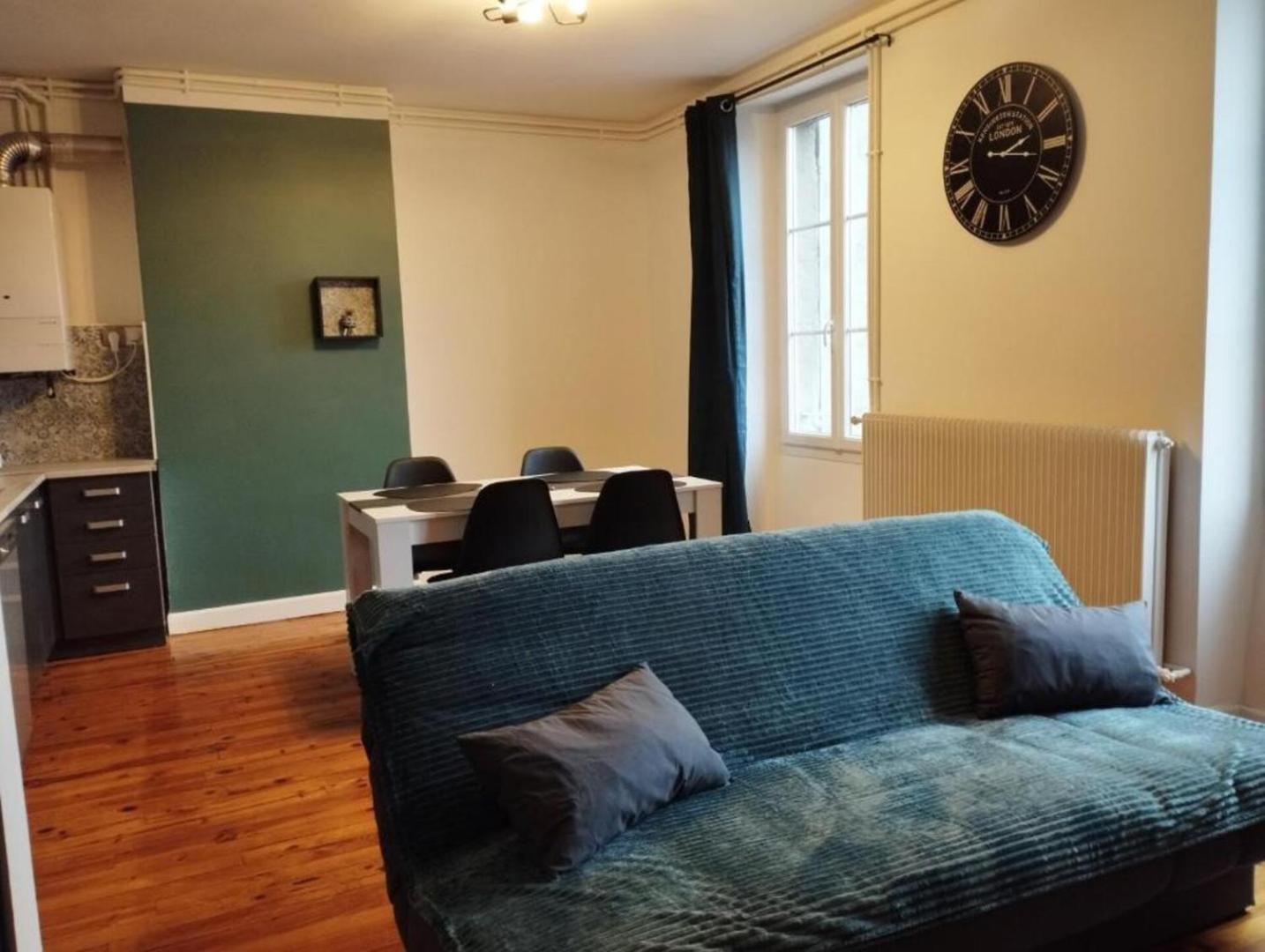 Appartement Moderne Le Puy-en-Velay Exteriör bild